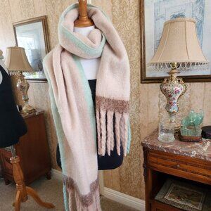 Urban Outrfitters Cozy Woven Oversized Scarf NEW